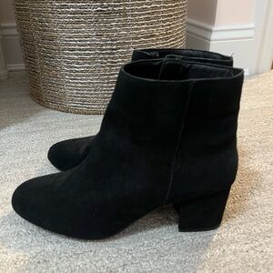 Steve Madden Suede Booties Size 8
